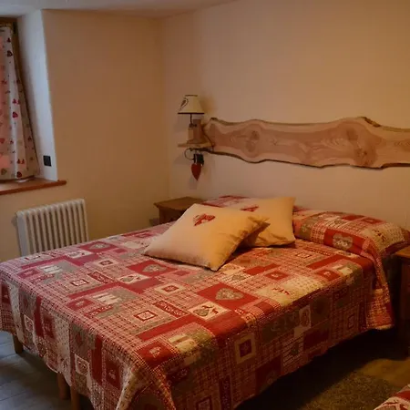 La Maison De Toyen * Nus